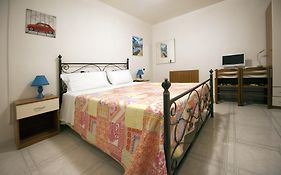 Hotel Athena